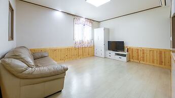 Taean Jiyu Ne Pension