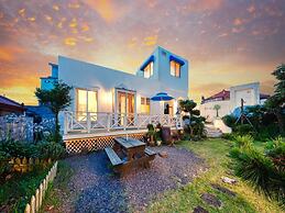 Jeju Mulgogi Pension