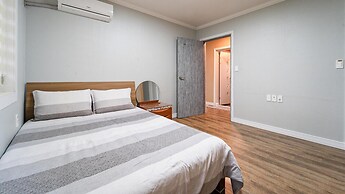 Seogwipo Haemil Dokchae Pension