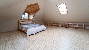 Seogwipo Haemil Dokchae Pension