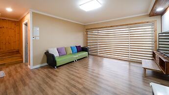 Seogwipo Haemil Dokchae Pension