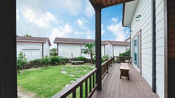 Jeju Kkumkkuneun Jeju Pension