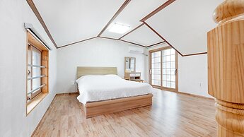 Jeju Kkumkkuneun Jeju Pension