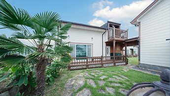 Jeju Kkumkkuneun Jeju Pension