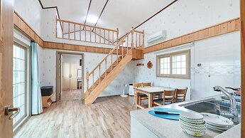 Jeju Kkumkkuneun Jeju Pension