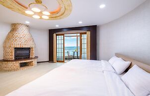 Jeju Padosoriminbak Pension