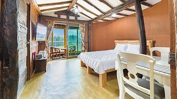 Jeju Padosoriminbak Pension