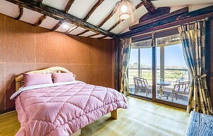 Jeju Padosoriminbak Pension