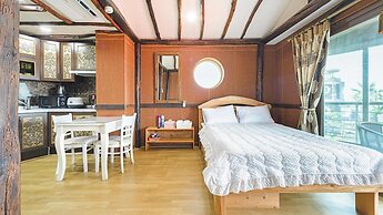 Jeju Padosoriminbak Pension