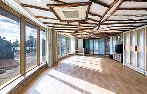 Jeju Padosoriminbak Pension