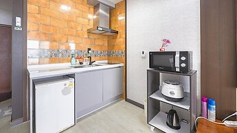 Jeju Padosoriminbak Pension