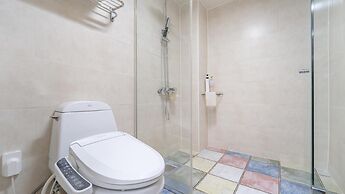 Daecheon Swiss Chalet Spa Pension