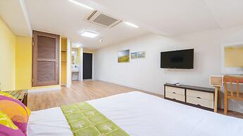 Daecheon Swiss Chalet Spa Pension