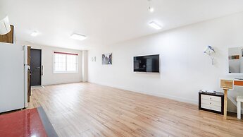 Daecheon Swiss Chalet Spa Pension