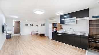 Daecheon Swiss Chalet Spa Pension