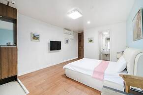 Daecheon Swiss Chalet Spa Pension