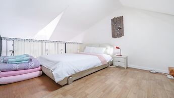 Daecheon Swiss Chalet Spa Pension