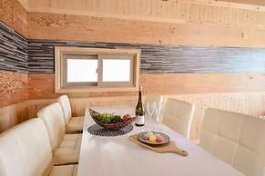 Yeosu Sea and Starnight Pension