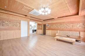 Yeosu Sea and Starnight Pension