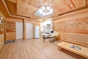 Yeosu Sea and Starnight Pension
