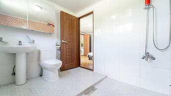 Ganghwa Badajeongwon Pension