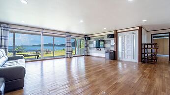 Ganghwa Badajeongwon Pension