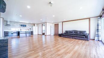 Ganghwa Badajeongwon Pension