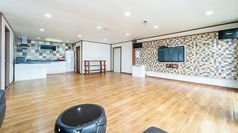 Ganghwa Badajeongwon Pension