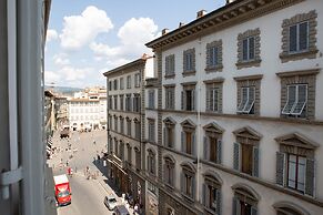 Florence Luxury Apartment al Duomo by Mmega