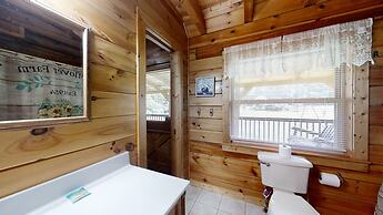 Yellow Cabin On The River 2 Bedroom Cabin by RedAwning