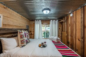 Rocky Mountain Cottage