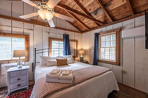 Rocky Mountain Cottage