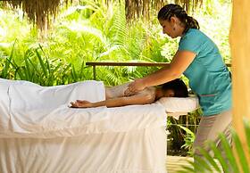 Luxury Beachfront Villa with private pool at Nantipa