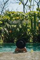 Luxury Beachfront Villa with private pool at Nantipa