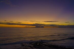 Luxury Beachfront Villa with private pool at Nantipa