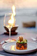 Luxury Beachfront Villa with private pool at Nantipa