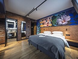 Liebesbier Urban Art & Smart Hotel
