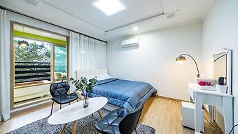 Yeongheungdo J Pension