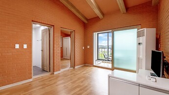 Yeongheungdo J Pension