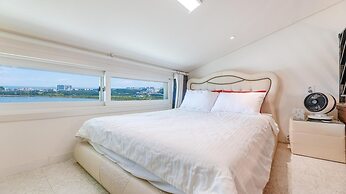 Gangneung Olraeendaol Spa Pension