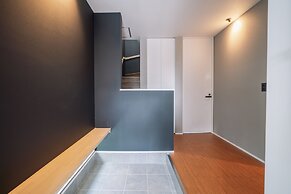 Urban Villa Resort ILILANI