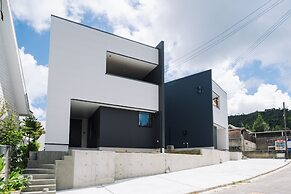 Urban Villa Resort ILILANI