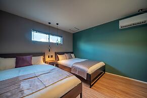 Urban Villa Resort ILILANI