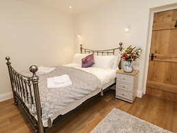 Abbey View Cottage at Broadings Farm