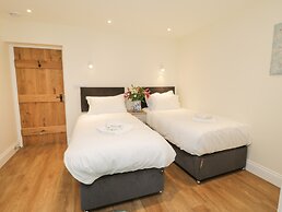 Abbey View Cottage at Broadings Farm