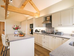 Abbey View Cottage at Broadings Farm