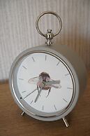 Hollicarrs - Bumblebee Lodge