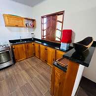 Casa Aconchegante 5 Min Praia com Churrasqueira