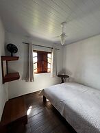 Casa Aconchegante 5 Min Praia com Churrasqueira