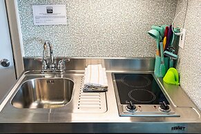 Sea Jay Motel & Marina